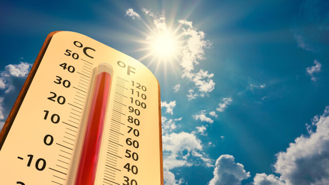 Екстремно горещо и днес Червен код за опасно високи температури