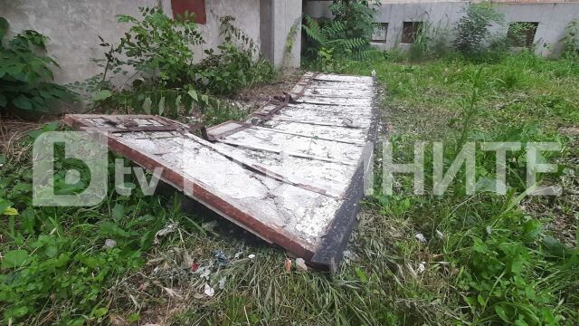 В Пловдив балкон от 43 годишна сграда се откърти от 6 ия