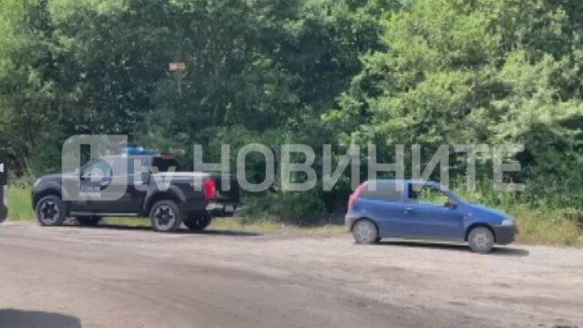 По информация на bTV затрупаните баща и син в Радомирско са