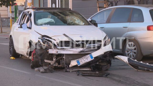 Катастрофа стана тази сутрин в София Шофьор удари няколко коли