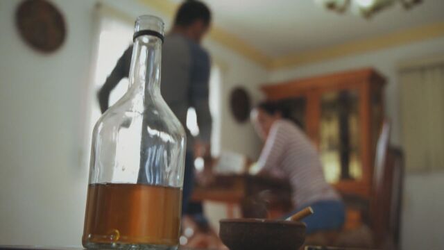 Десетки хиляди сигнали за терор и насилие зад стените на