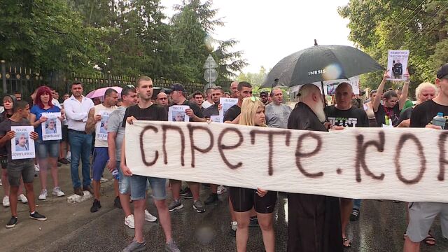 Пореден протест в пловдивското село Цалапица след убийството на 24 годишния
