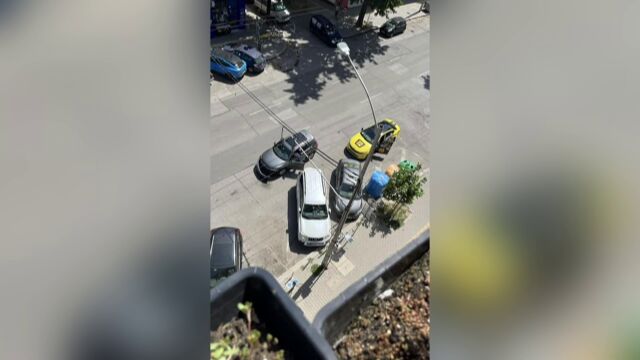 Опасен участък в центъра на София между улица Хан Крум