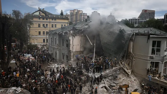 Атака срещу детска болница в Киев