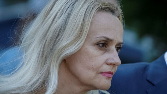  Въоръжен мъж застреля бивша депутатка в украинския парламент Иран Фарион