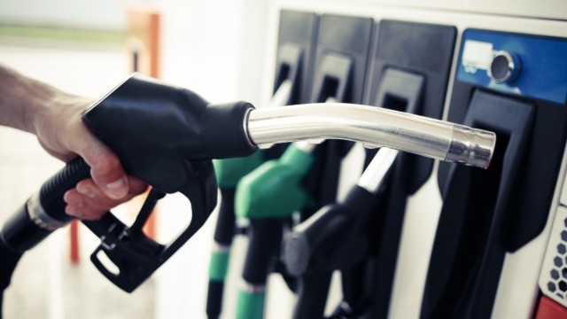 Нов ръст в цените на горивата Поскъпването на колонките обаче