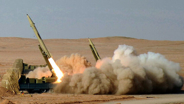 Вашингтон и Лондон наложиха нови санкции срещу Иран заради атаката