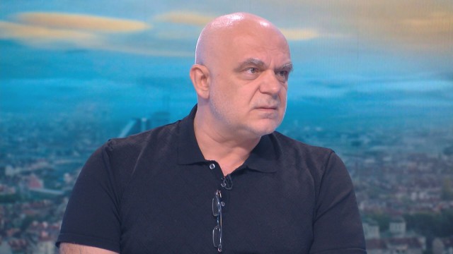 Доц. Петър Атанасов: Няма пациенти фантоми в „Пирогов“, 99% съм ги консултирал аз