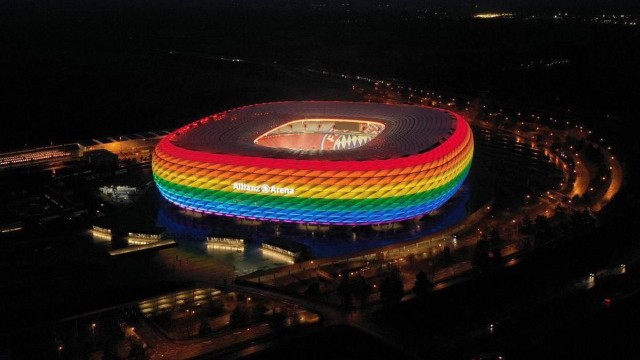 УЕФА не разреши на германците да "боядисат" стадиона в Мюнхен в цветовете на дъгата