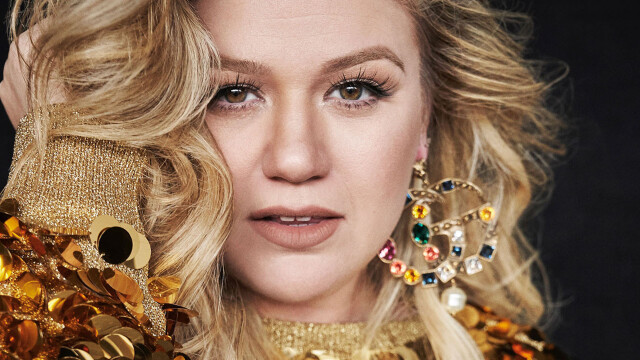 Kelly Clarkson пусна нов мини албум 