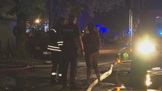 Пожар е избухнал в голяма печатница в Пловдив предаде кореспондент