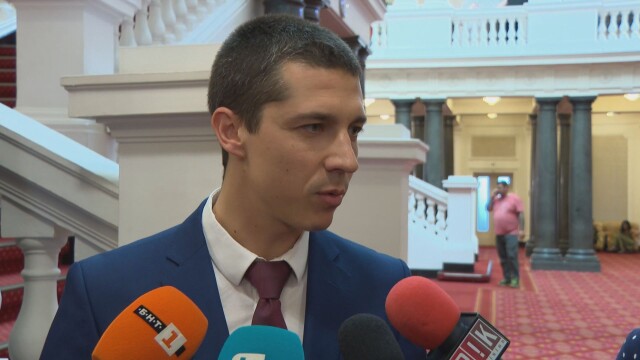 Изпълняващият длъжността председател на Народното събрание Мирослав Иванов каза че