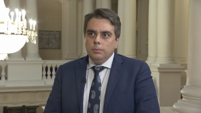 Вицепремиерът в оставка Асен Василев обяви пред bTV че Продължаваме