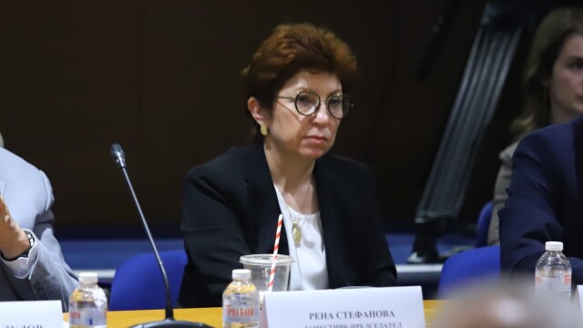 Условна 3 месечна присъда получи депутатът от Продължаваме промяната Рена Стефанова