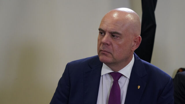 ВСС отстрани Гешев от позицията главен прокурор Това стана с