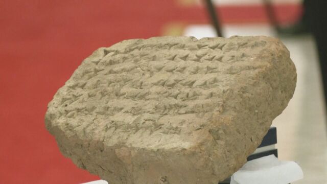 Италия върна на Ирак древен артефакт от времето на Асирийската