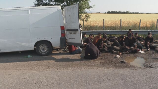 Отново е заловена група мигранти на АМ Тракия – на