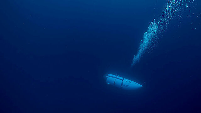 Намерени са отломки от подводница в зоната на Титаник Това