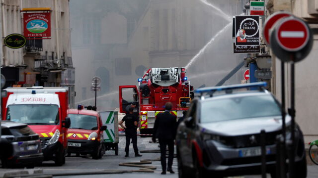 Експлозия разтърси квартал в центъра на Париж този следобед Най малко