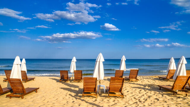  На първи юни се открива плажният сезон по българското Черноморие