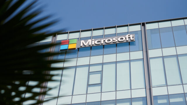  Кремъл определи твърденията на Microsoft MSFT O че Русия е