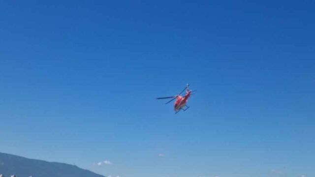 Медицинският хеликоптер излетя от летище Враждебна на своята втора спасителна
