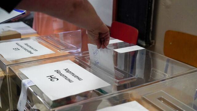 Седем партии влизат в 50 ото Народно събрание Това сочат данните