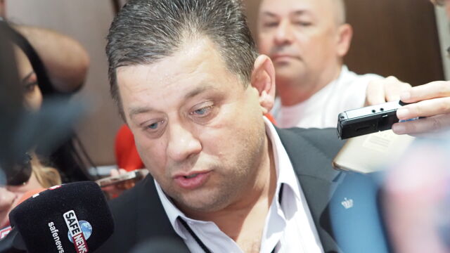 Николай Марков от групата на  Величие положи клетва като депутат В