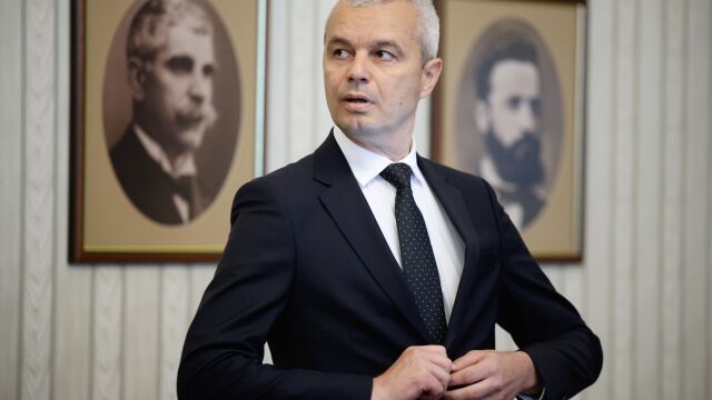 Историята помни героите а не предателите Това заяви лидерът на