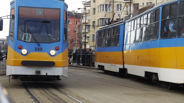 На този етап билетът за градския транспорт в София остава