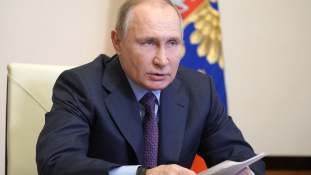 Президентът на Русия Владимир Путин днес проведе телефонен разговор с