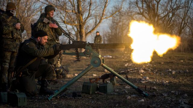 Украинският батальон Азов се връща на фронта Това обявиха от