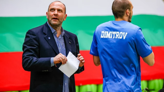 Треньорът на Левски Константин Папазов поздрави Рилски спортист за втората