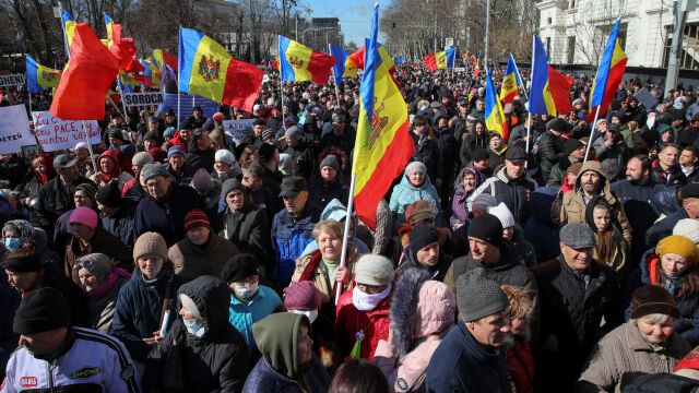 Броени часове преди провеждането на антиправителствена демонстрация молдовската полиция обяви