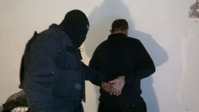 Четирима задържани при специализирана полицейска операция в Кресна и Сандански