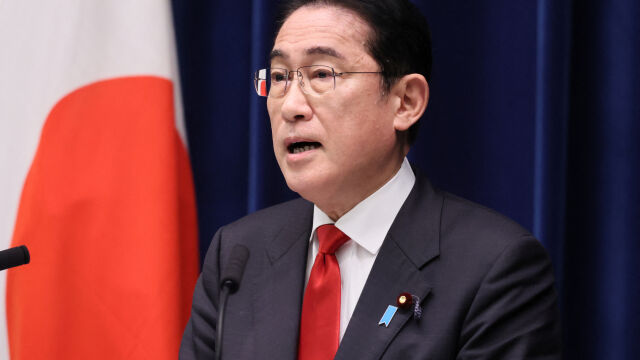 Премиерът на Япония Фумио Кишида пристигна на изненадващо посещение в