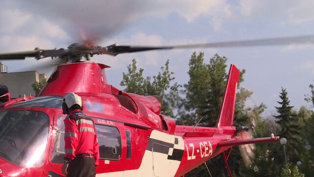 Първите два от общо шест медицински хеликоптера пристигат през лятото