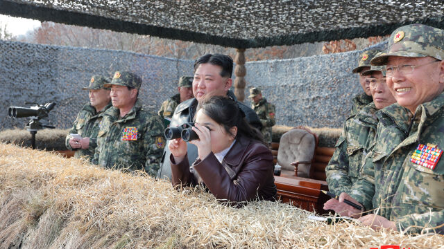 Държавните медии на Северна Корея нарекоха непълнолетната дъщеря на лидера
