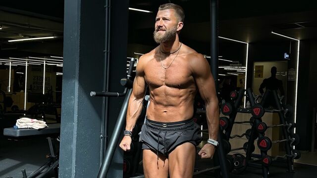 Снимка: Тренировки за коремни преси с Ванко Pump Run от „Живот на кантар“ (ВИДЕО)