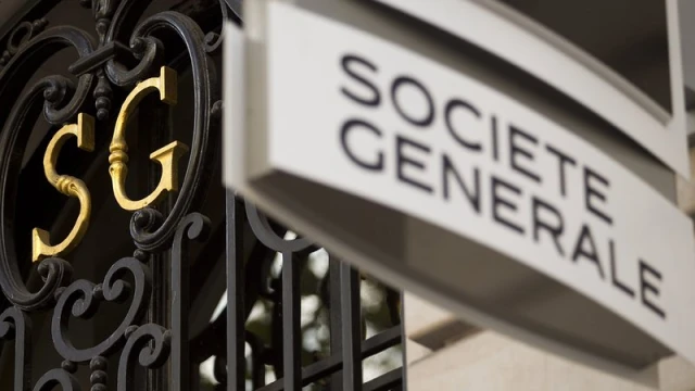 Френската банкова група „Сосиете Женерал“ съобщи, че прекратява дейността си