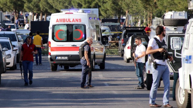 Работник загина след изтичане на газ в тунел в Западна Турция