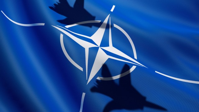 НАТО още в началото на войната ясно заяви че няма