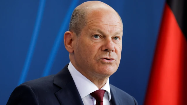 Германският канцлер Олаф Шолц е поискал от министерствата на икономиката