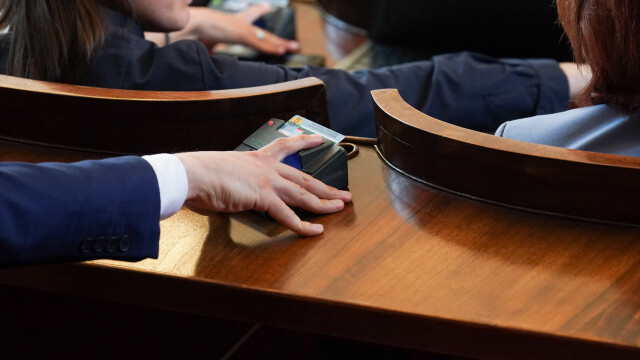 Депутатите ще гласуват на първо четене актуализацията на бюджета за
