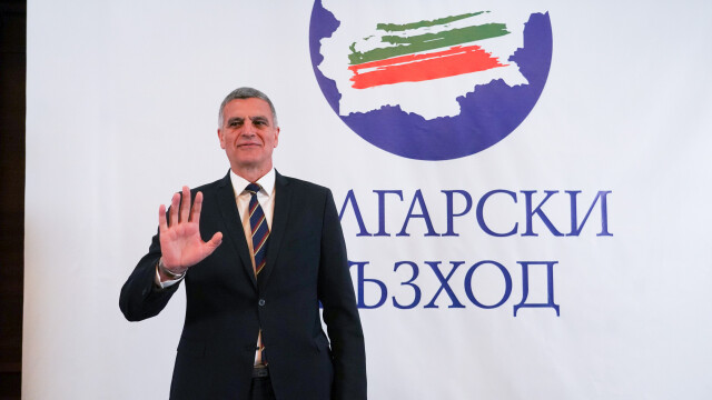 Янев: Между партиите и обществото зее пропаст, целта на „Български възход“ е да я запълним 