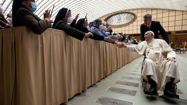 Папа Франциск за първи път се появи на публично място