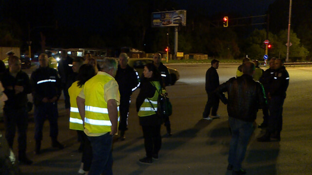 Напрежение между органите на реда и протестиращите превозвачи тази вечер