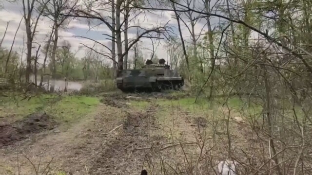 Обстрелът по Северодонецк и Лисичанск продължава Удари по Храков взеха