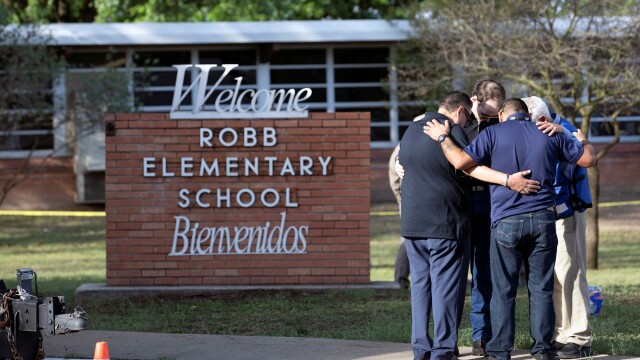 Трагедията се разиграва в начално училище Роб в Тексас е