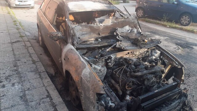 Отново опожарен автомобил на служител на ДАИ в Пазарджик Автомобилът